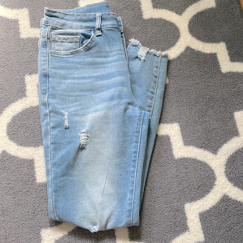 Distressed SHEIN Skinny Jeans